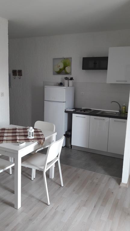 Apartments Leonarda Murter Exterior foto